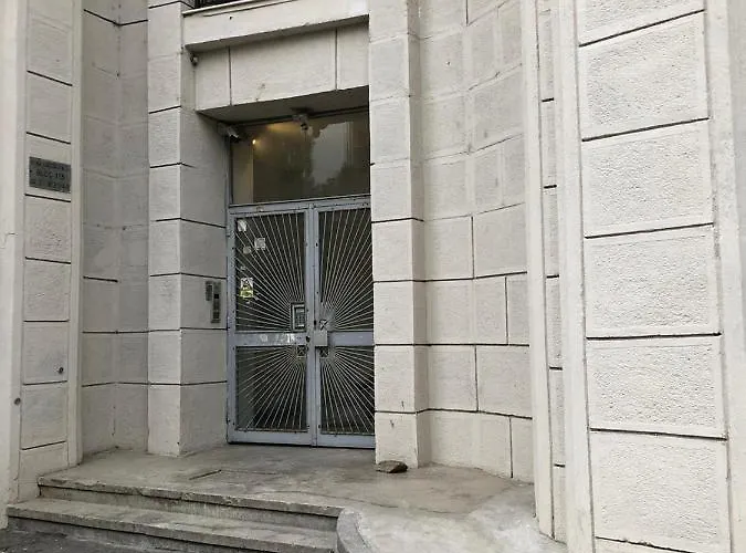 Newly Renovated Flat In Historic Center Bukurešť