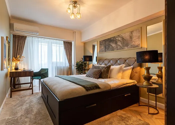 Prázdninový dům Newly Renovated Flat In Historic Center *