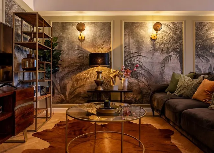 Newly Renovated Flat In Historic Center *