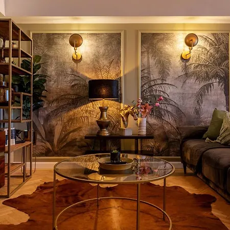 Newly Renovated Flat In Historic Center *