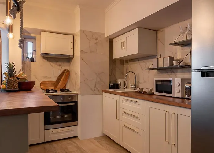 בית נופש Newly Renovated Flat In Historic Center *